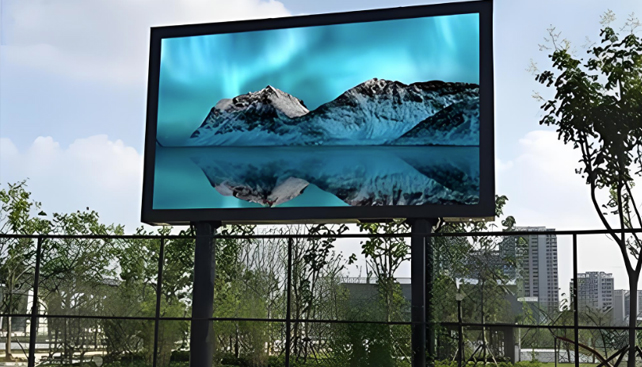 四川顯示屏維修|夏季雷雨天氣，對(duì)戶外顯示屏的影響