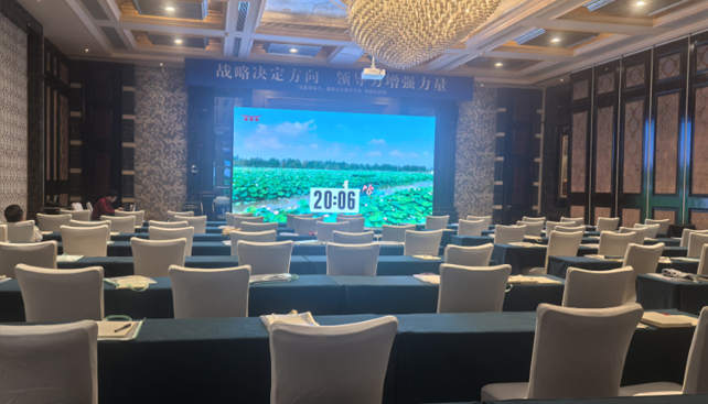 成都LED顯示屏維修、維護(hù)：讓光影名片始終亮眼